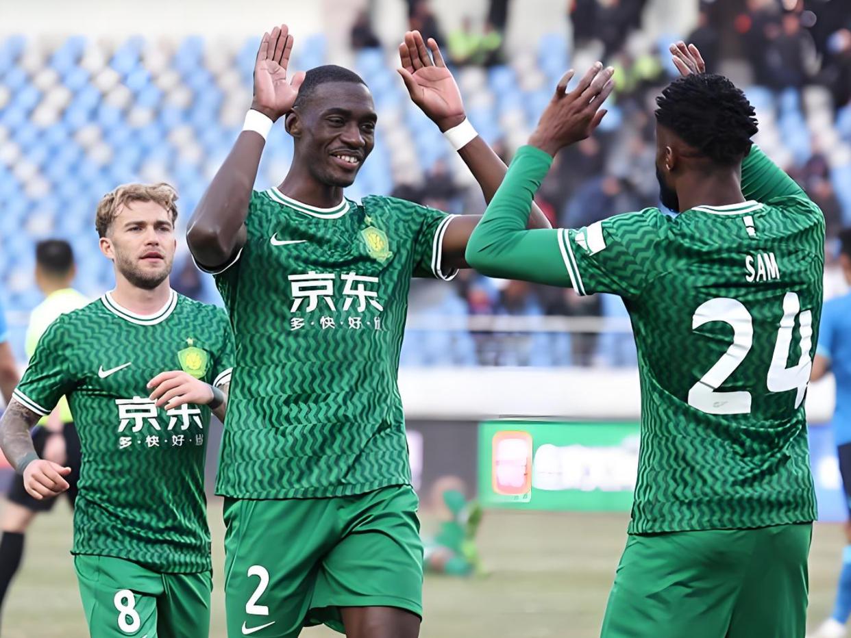 LOL直播-包含社区盾赛程吃紧；北京国安今夜伤情更新；压力陡增；身体对抗强度拉满的词条